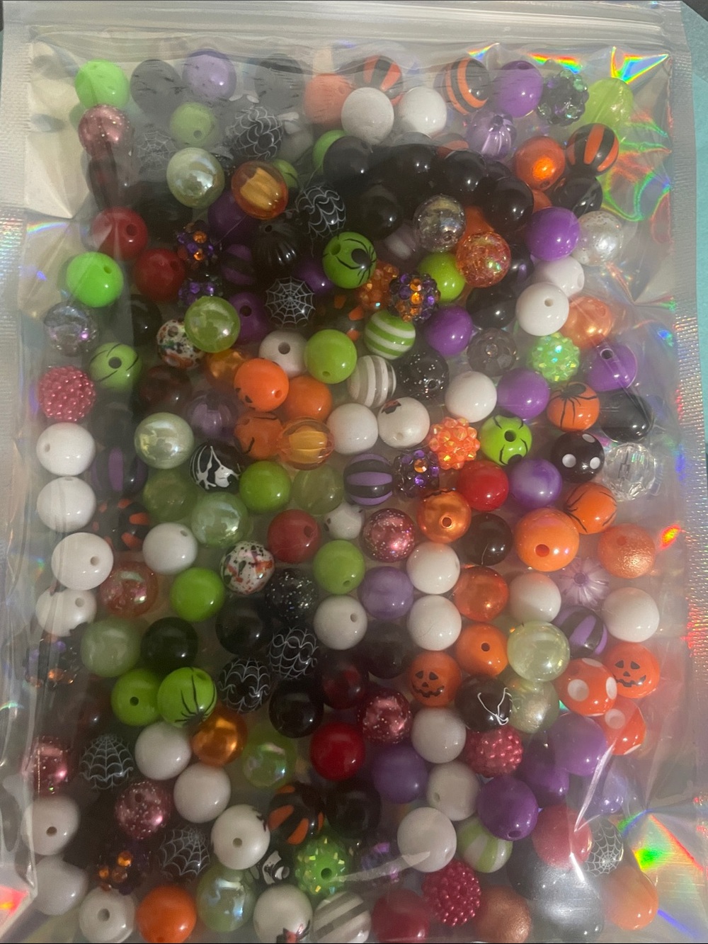 Assorted 12 mm acrylic Halloween Beads - Picture 3 of 4